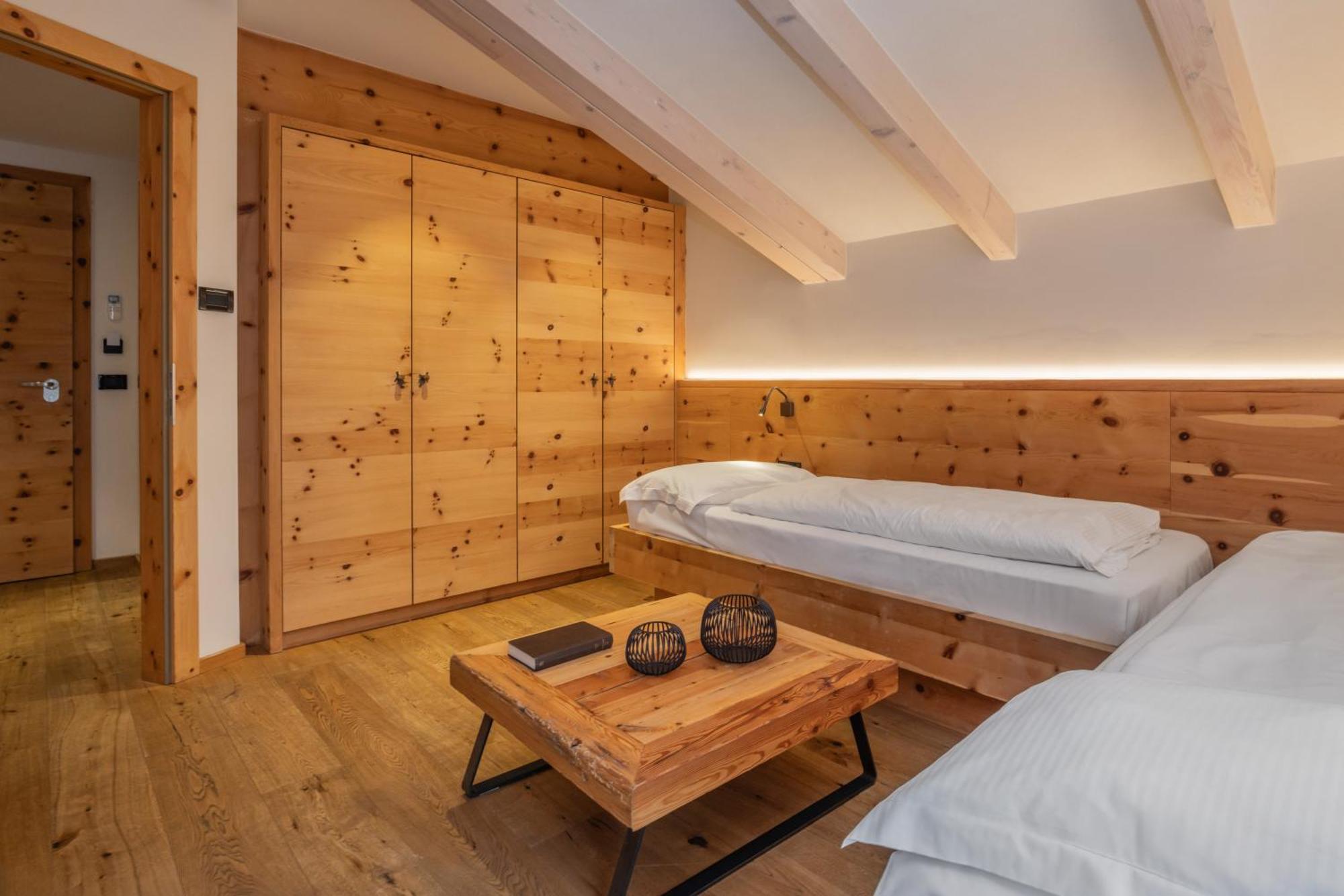 Hotel Ravelli Luxury Spa Меццана Екстер'єр фото