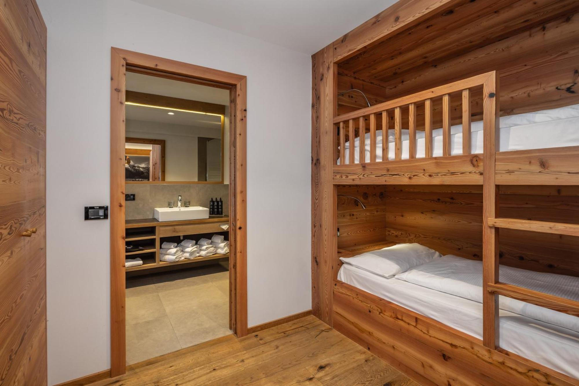 Hotel Ravelli Luxury Spa Меццана Екстер'єр фото