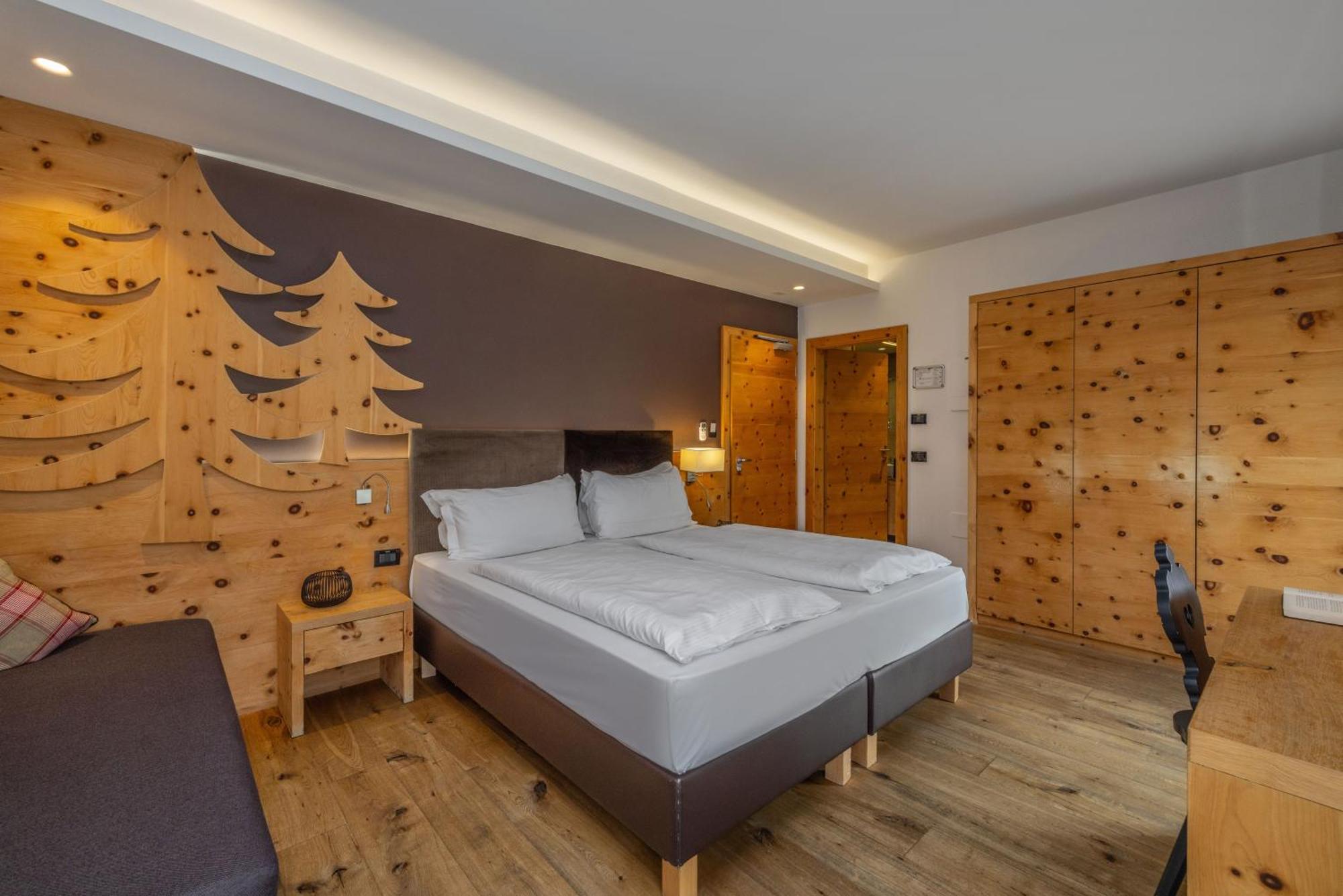 Hotel Ravelli Luxury Spa Меццана Екстер'єр фото